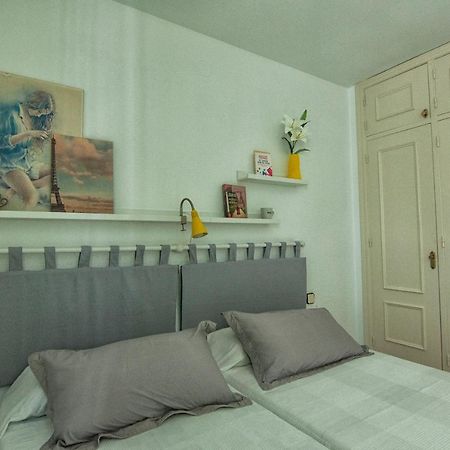 Luminoso Y Fresco Apartamento En 2ª Linea De Playa Fuengirola Eksteriør billede