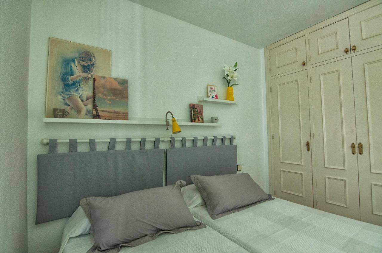 Luminoso Y Fresco Apartamento En 2ª Linea De Playa Fuengirola Eksteriør billede