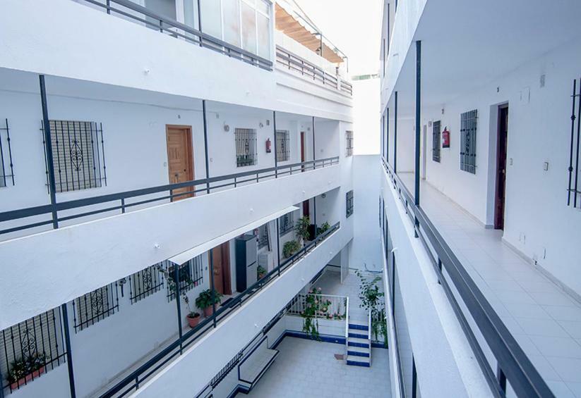 Luminoso Y Fresco Apartamento En 2ª Linea De Playa Fuengirola Eksteriør billede